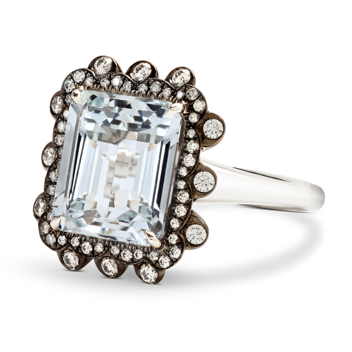 MEDICI AQUAMARINE AND DIAMOND COCKTAIL RING
