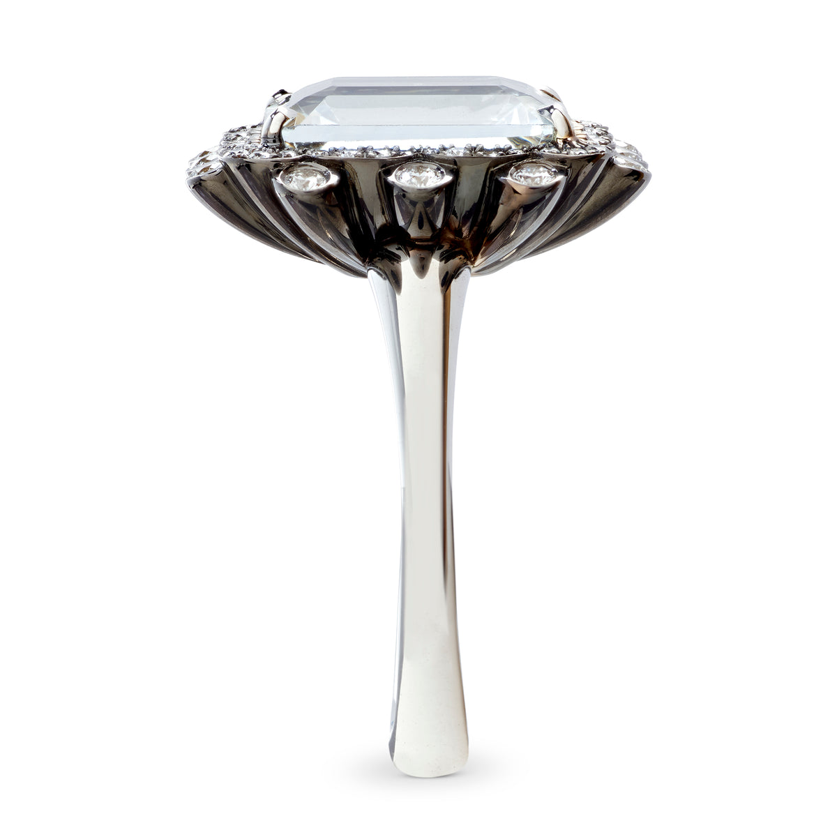MEDICI AQUAMARINE AND DIAMOND COCKTAIL RING
